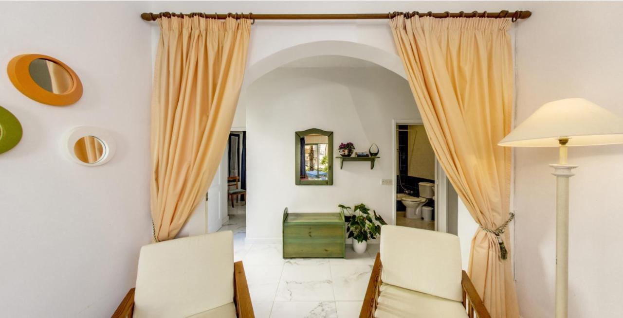 Villa Xemxija Ксленди Екстериор снимка